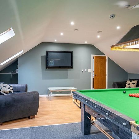 Tinkers Folly Villa Harrogate Exterior photo