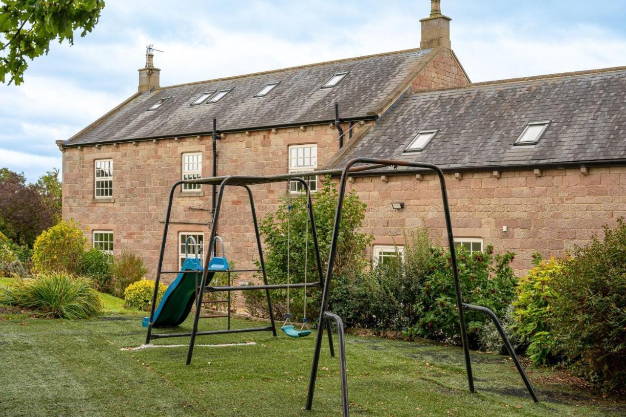 Tinkers Folly Villa Harrogate Exterior photo
